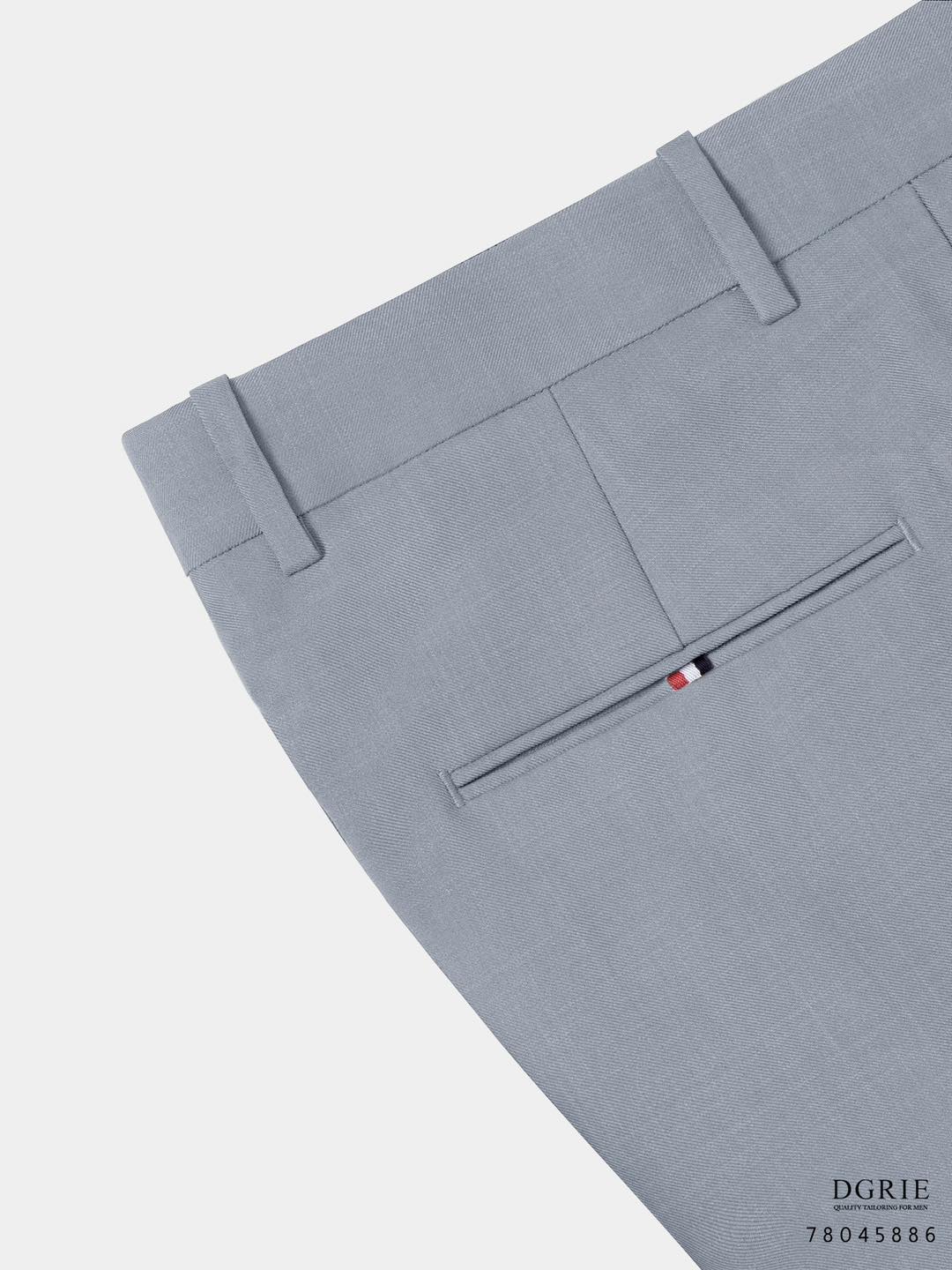 กางเกงสีเทาอ่อน รุ่น DGRIE Play Collection (Limited Edition)