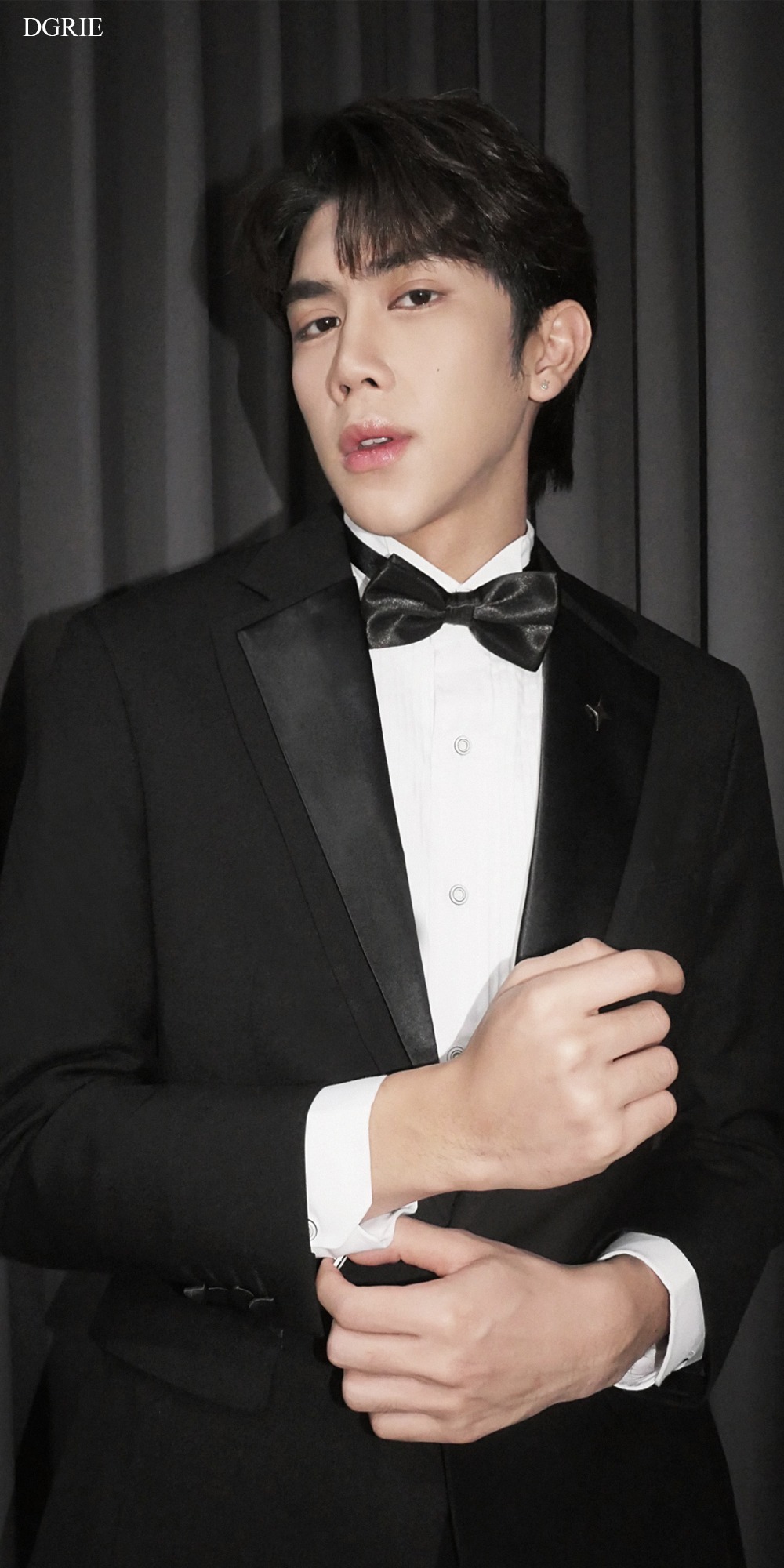 540 DGRIE Spotlight: โชกุน PROXIE | Double Notch Lapel Tuxedo Suits