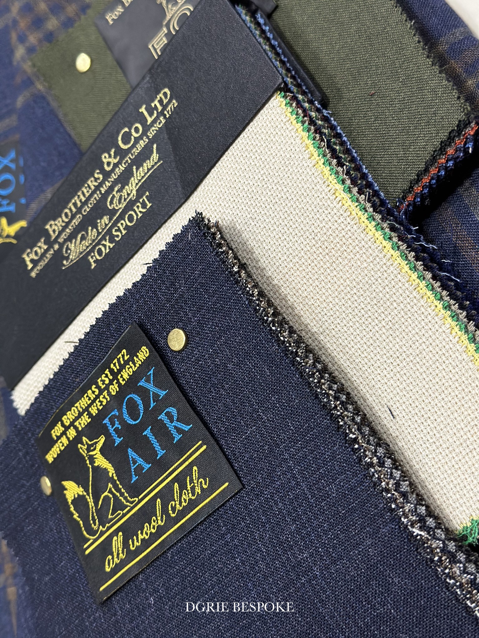 ตัดสูทผ้า Fox Brothers Collection - Air, Sport, City