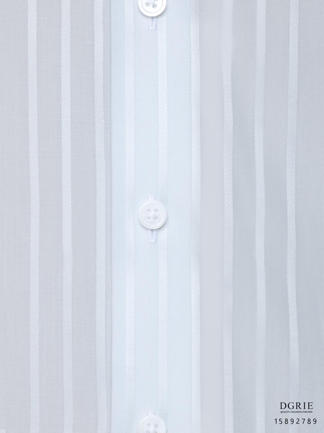 เสื้อเชิ้ตสีขาวลายทาง Light Blue Stripes Spread Cotton Shirt - DGRIE