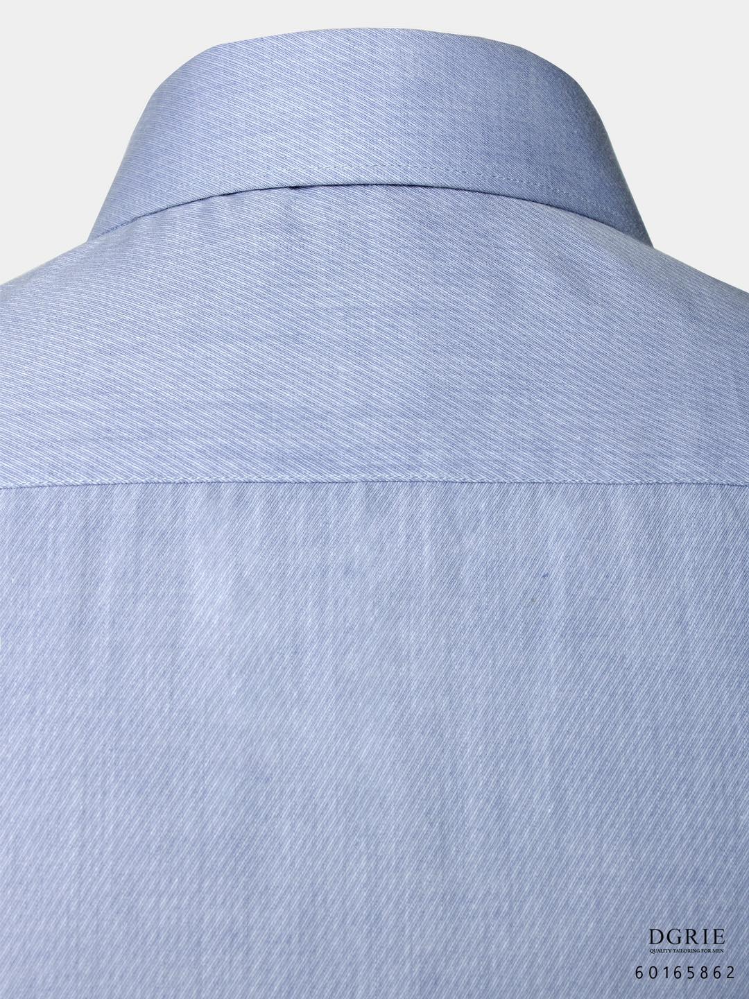 เสื้อเชิ้ต สีฟ้า Sky blue Cutaway Slim Fit Cotton Twill Shirt