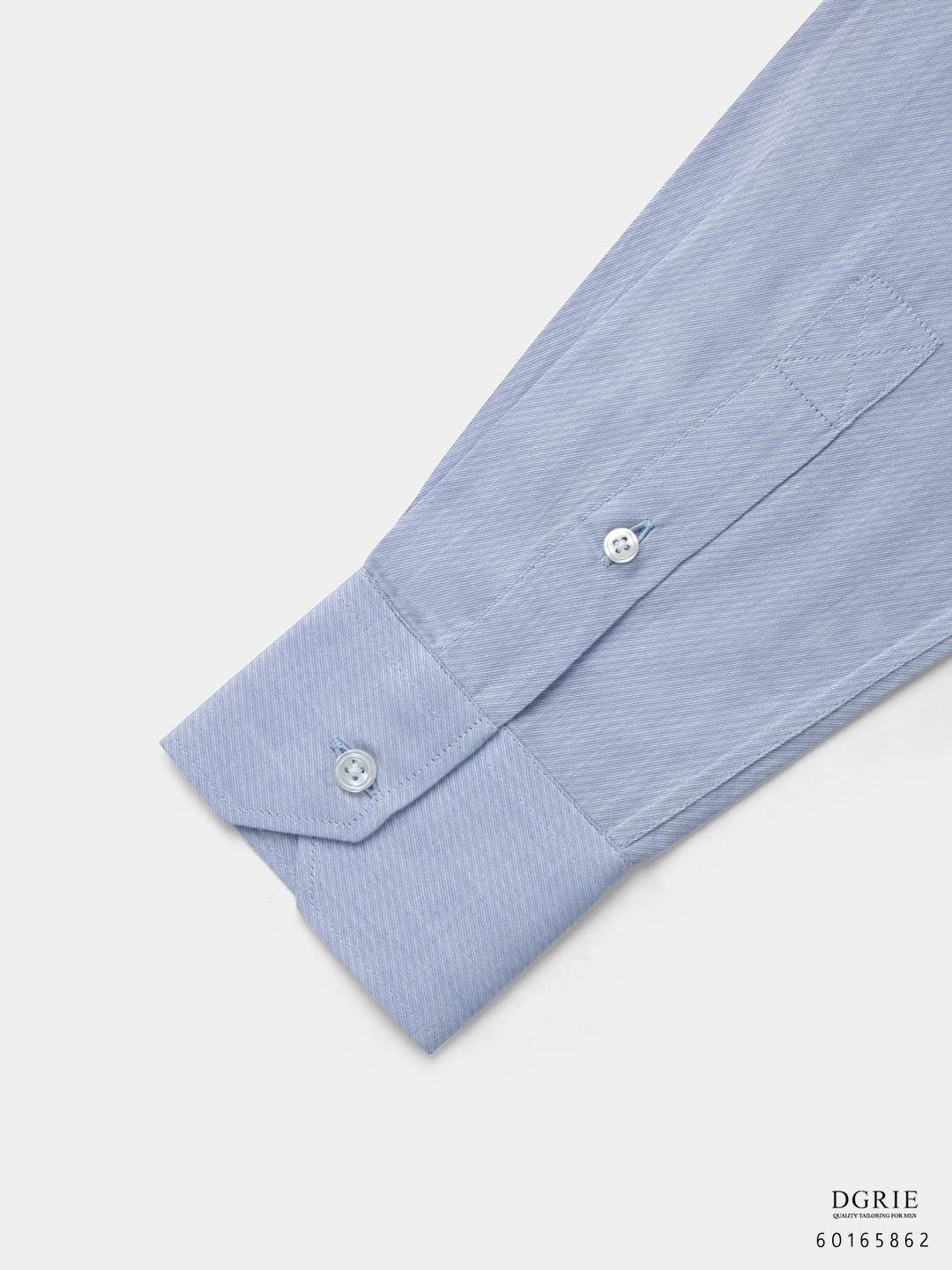 เสื้อเชิ้ต สีฟ้า Sky blue Cutaway Slim Fit Cotton Twill Shirt