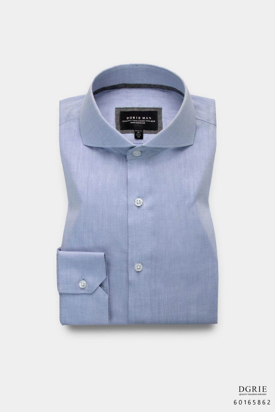 เสื้อเชิ้ต สีฟ้า Sky blue Cutaway Slim Fit Cotton Twill Shirt