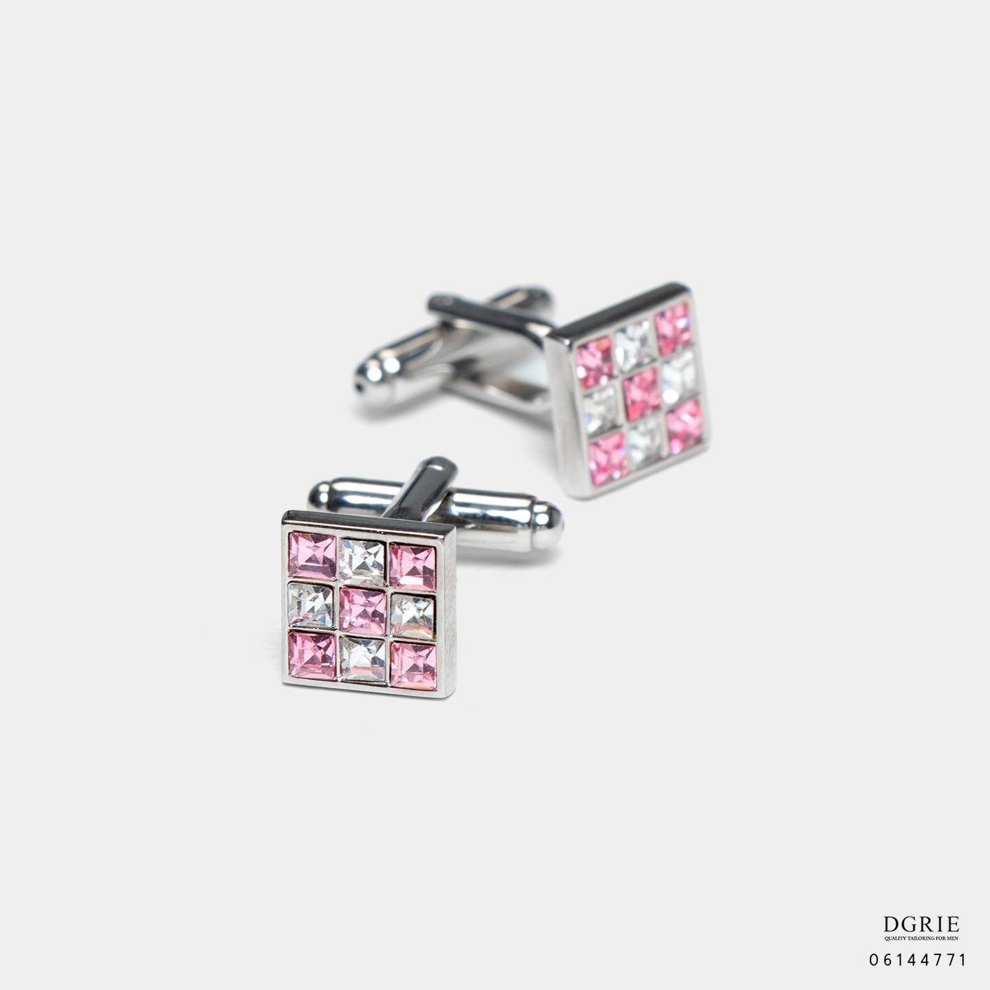 คัฟลิ้งค์เพชร เสื้อเชิ้ต - Square Pink & White Crystal Cufflinks