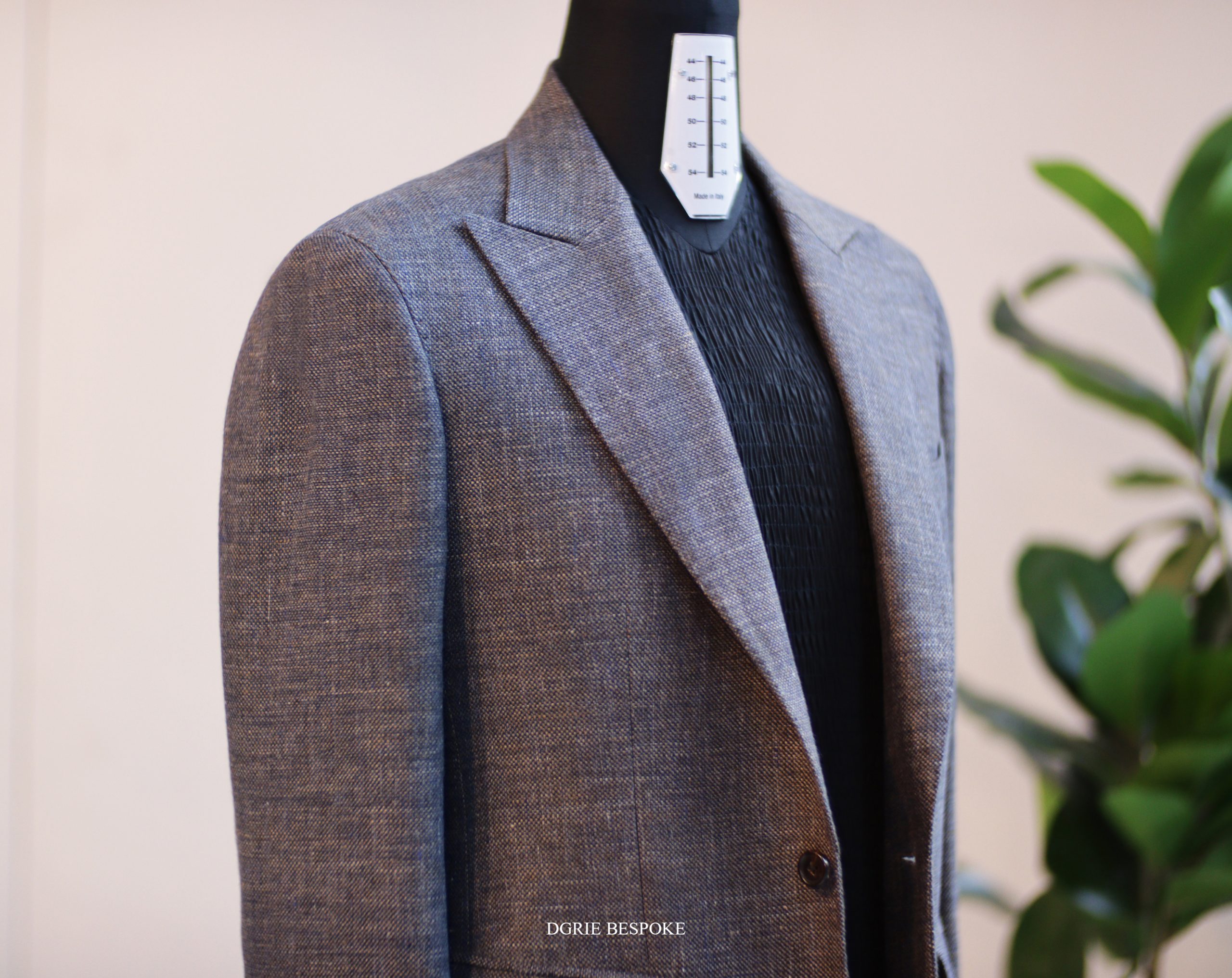 ตัดสูทสไตล์วินเทจสีน้ำตาล DGRIE Italy Brown Wool Linen Blazer