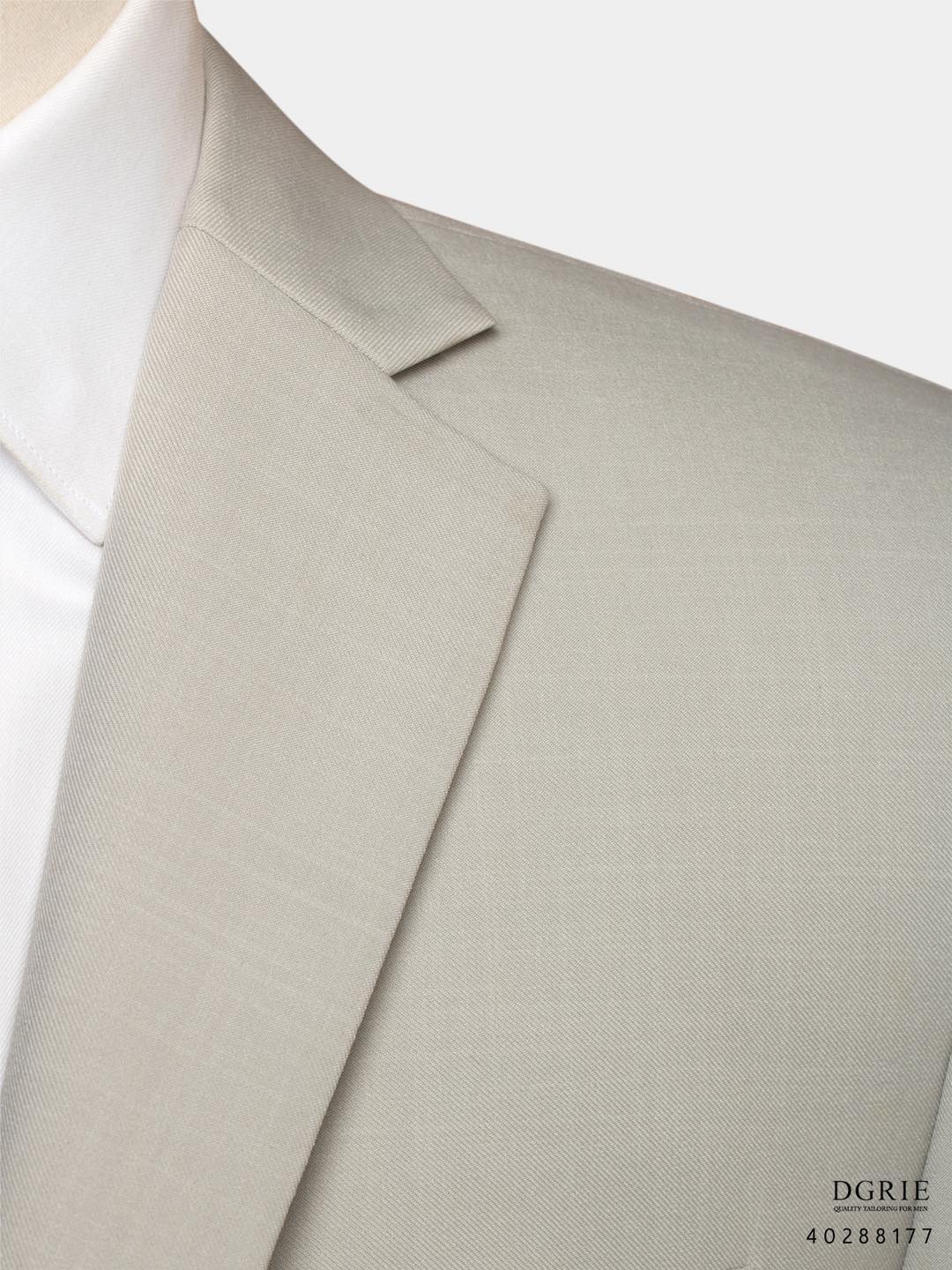 DGRIE รุ่น Play Collection Cream Suits