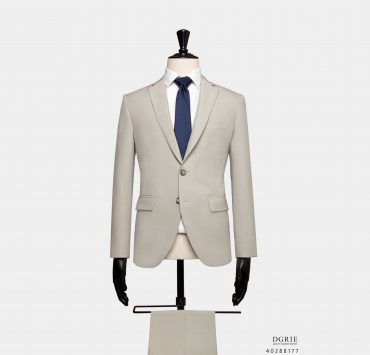 DGRIE รุ่น Play Collection Cream Suits