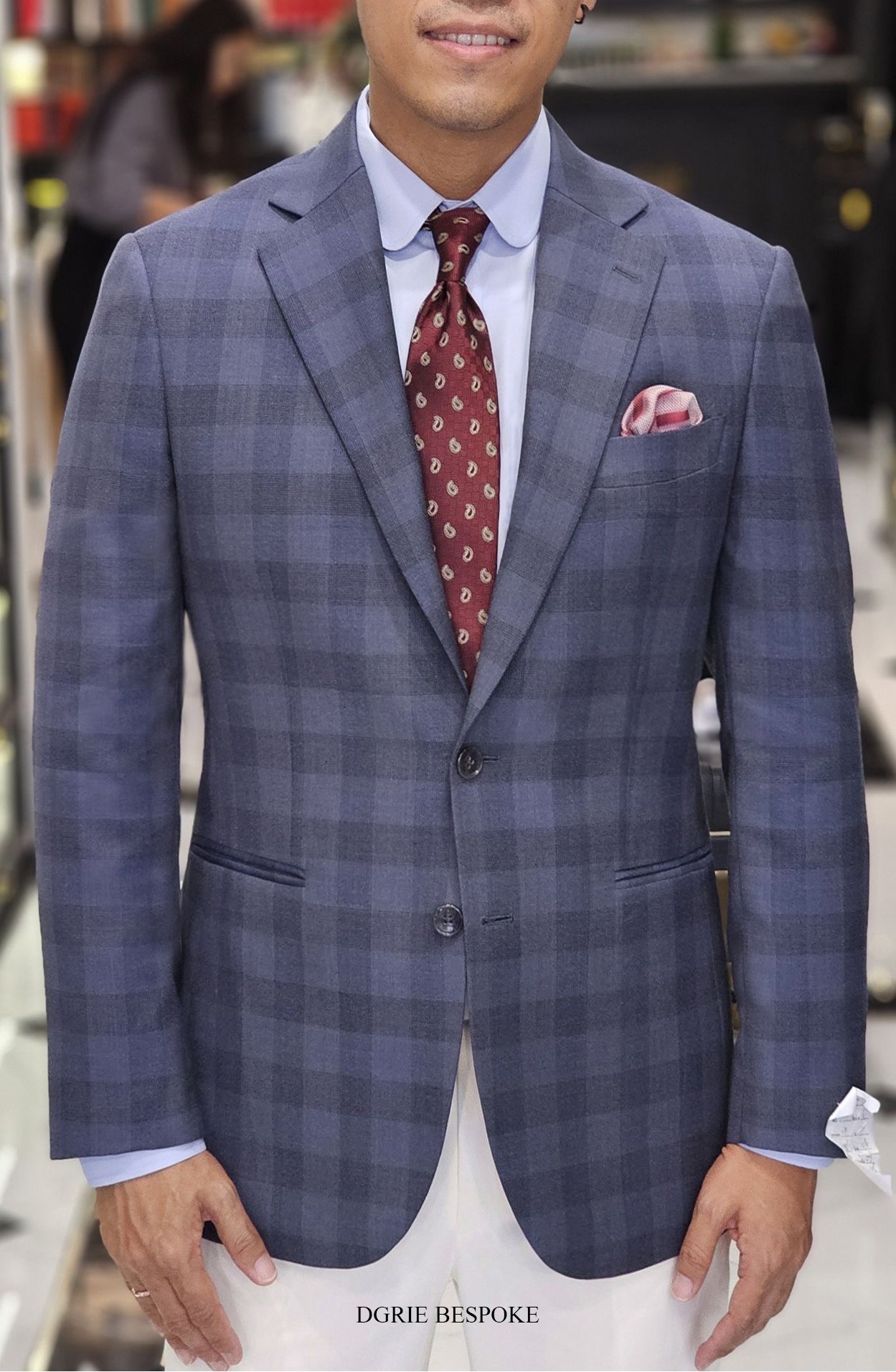 ตัดสูท ลายตารางสีน้ำเงิน DGRIE WINDOW NAVY SUIT