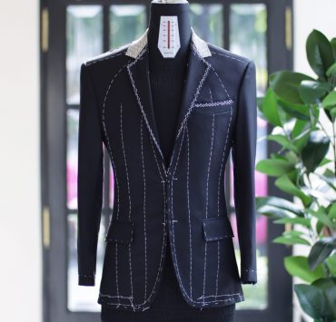 ตัดสูทหางม้า สีดำ HerringBone Small Lapel Full Canvas suit 14 ตัดสูทหางม้า สีดำ HerringBone Small Lapel Full Canvas suit