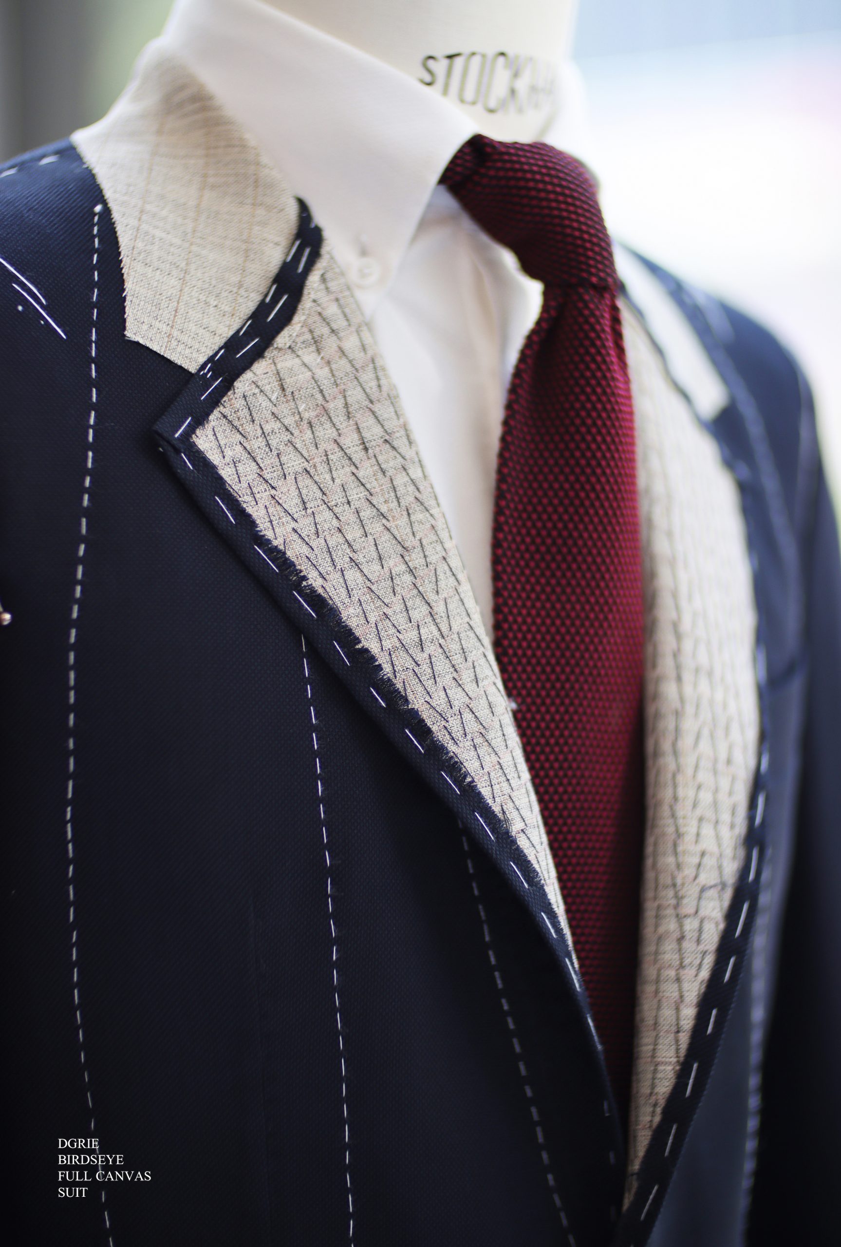 ตัดสูทหางม้า DGRIE NAVY BIRDSEYE FULL CANVAS SUIT