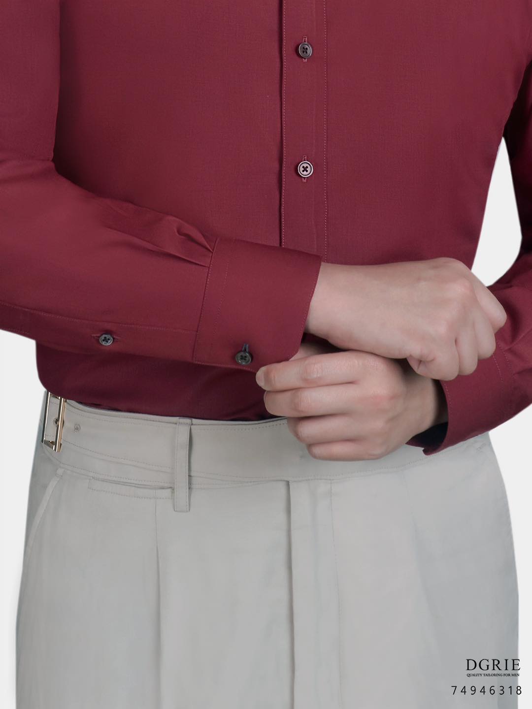 422169506_770381398458436_8173228739922849300_n เชิ้ตแขนยาวสีแดงไวน์ ผ้าไม่ยับ ไม่ต้องรีด