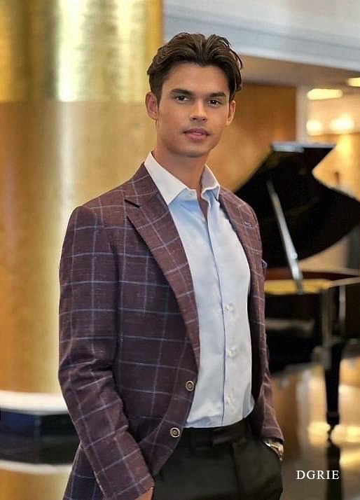 DGRIE Spotlight : Kim Goodburn Red Wine Windowpane Check Wool