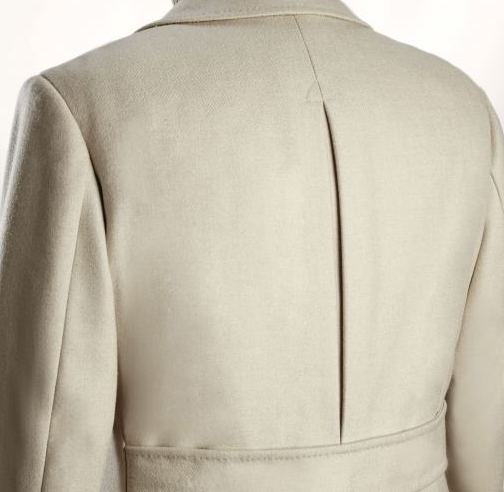 DGRIE Vertical inverted pleat Jacket แจ็คเก็ตที่ออกแบบมาเพื่อการใช้งาน