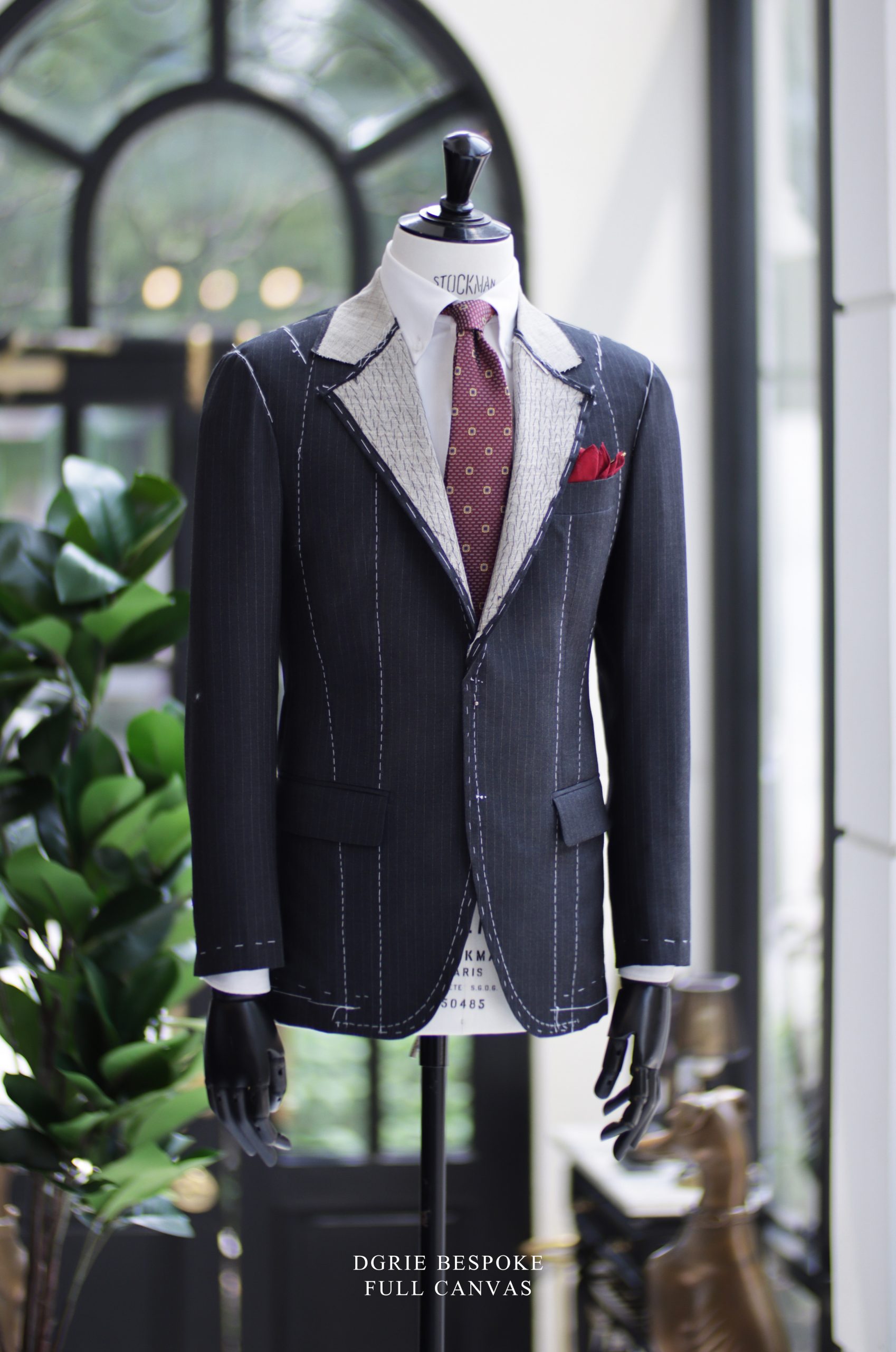 ตัดสูทหางม้า Full Canvas PINSTRIPE DARK GREY SUIT