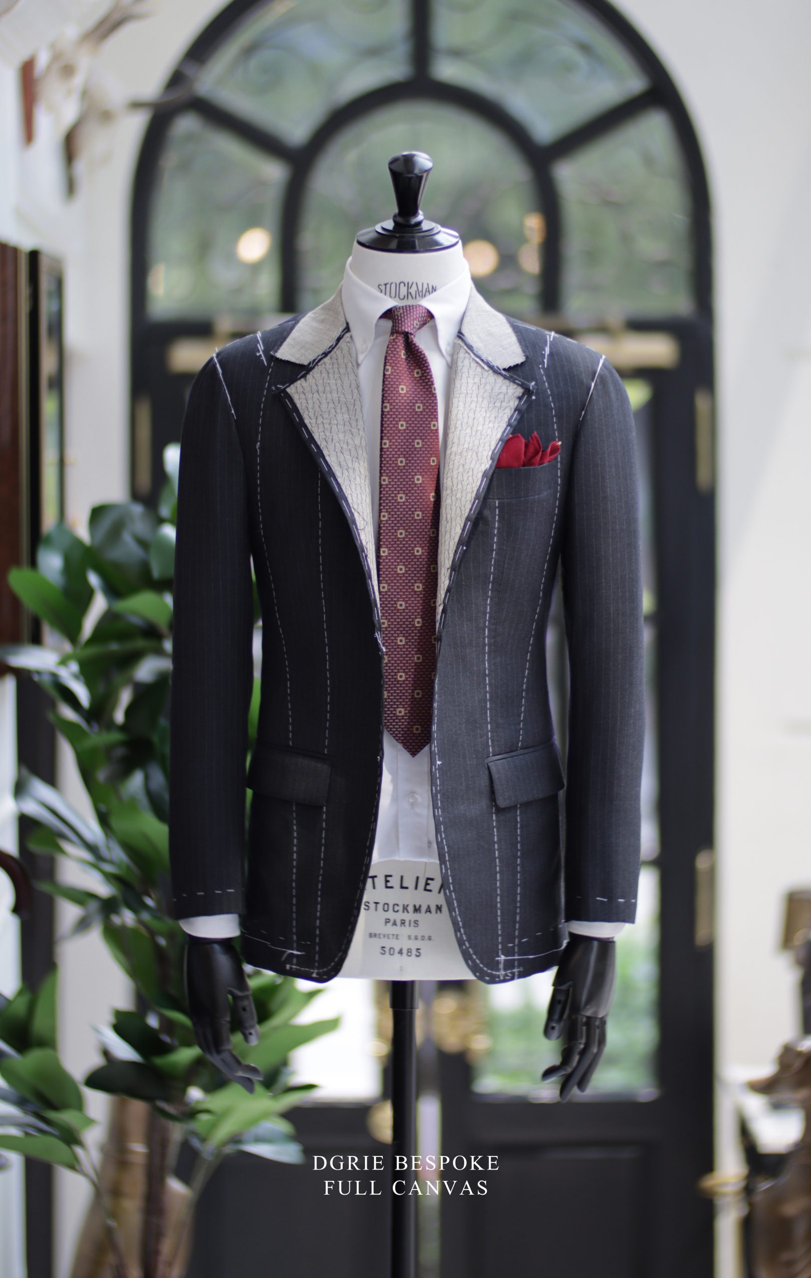 ตัดสูทหางม้า Full Canvas PINSTRIPE DARK GREY SUIT