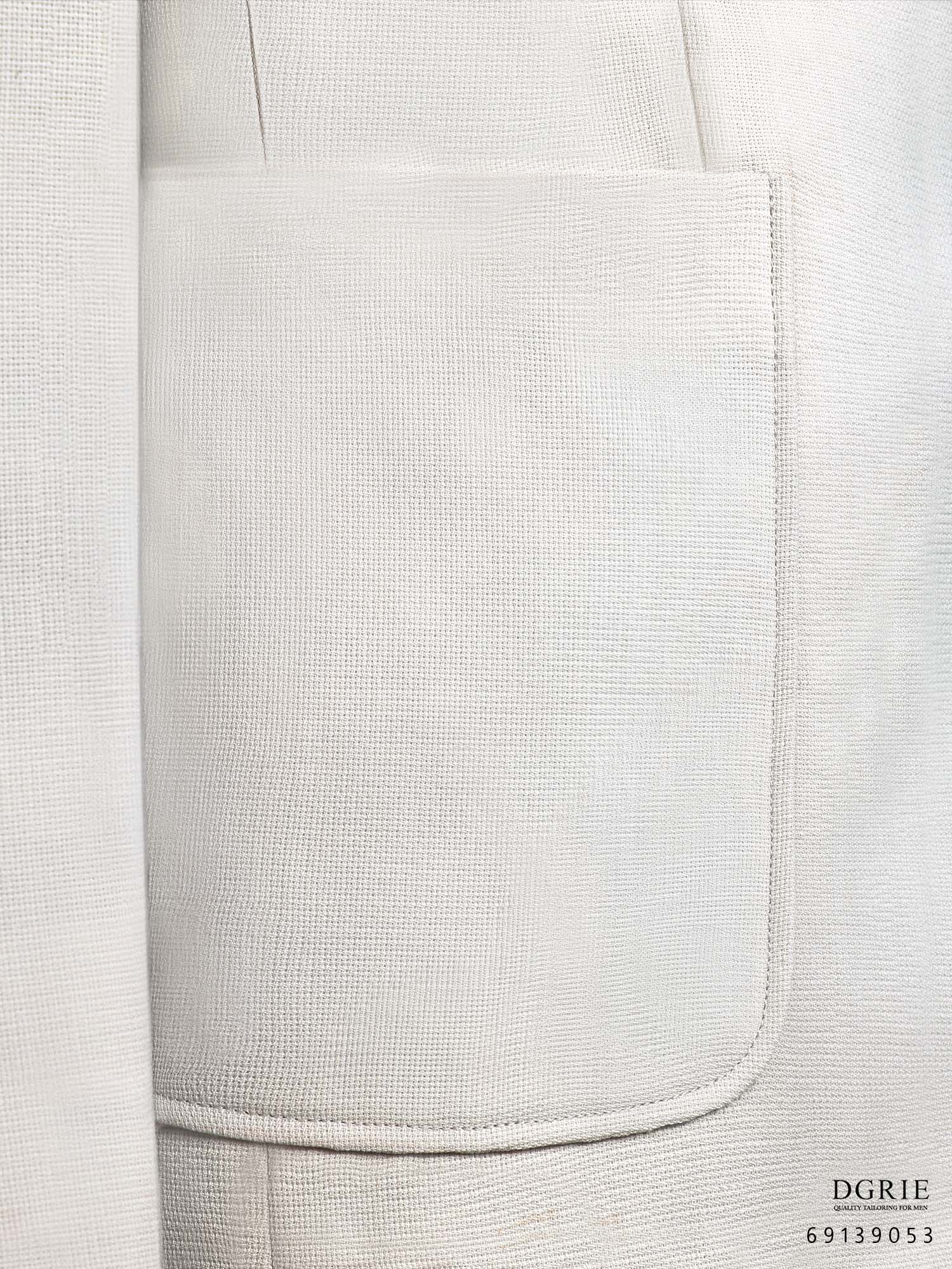 เสื้อสูทลำลองสีครีม Sport Beige Patch Pocket Balloon lining Jacket - DGRIE