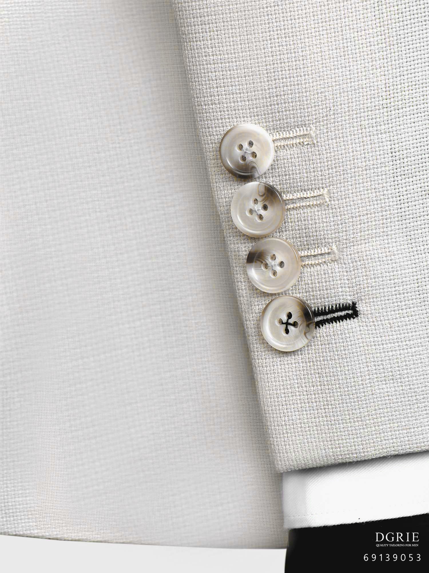 เสื้อสูทลำลองสีครีม Sport Beige Patch Pocket Balloon lining Jacket - DGRIE