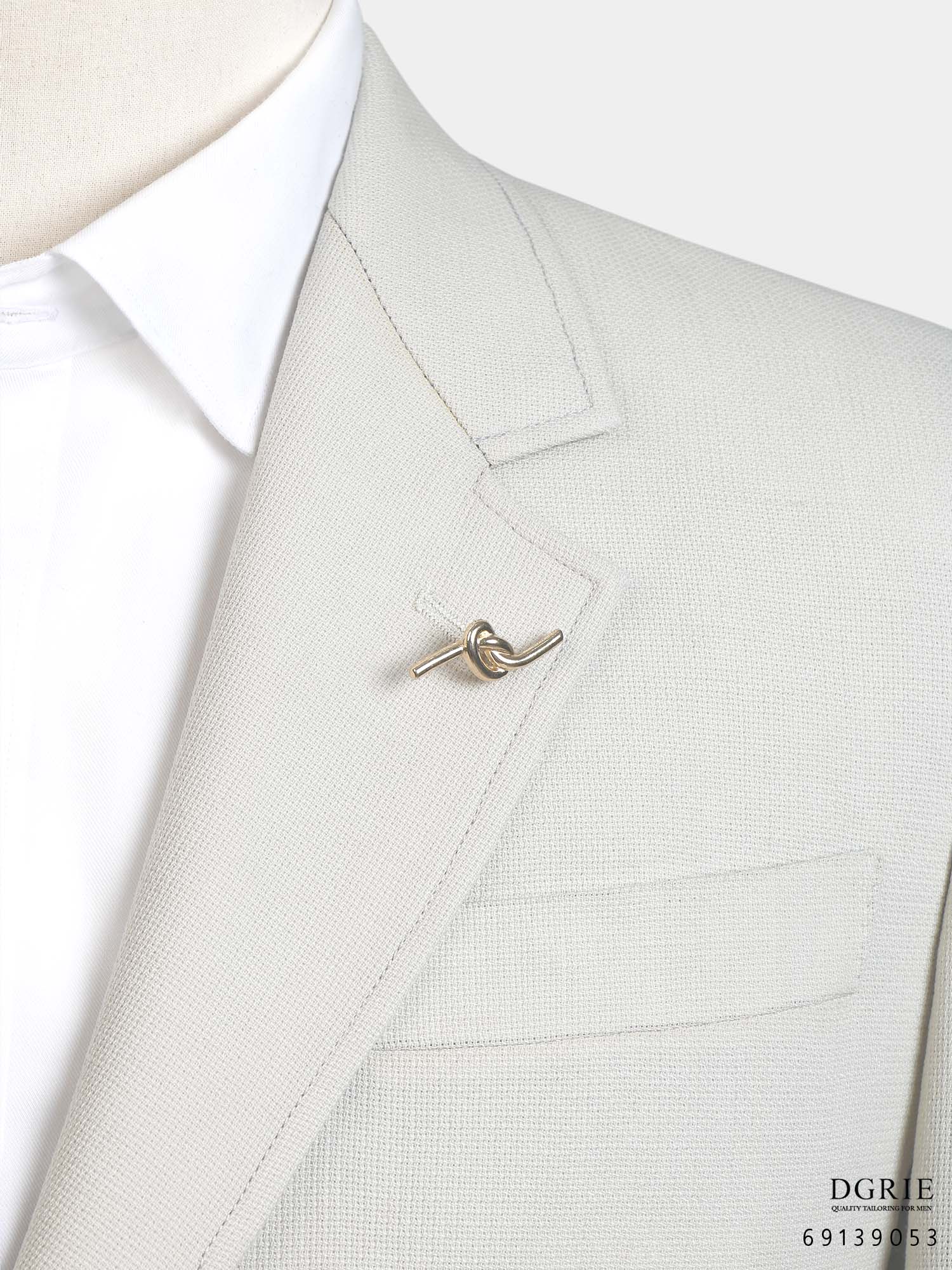 เสื้อสูทลำลองสีครีม Sport Beige Patch Pocket Balloon lining Jacket - DGRIE