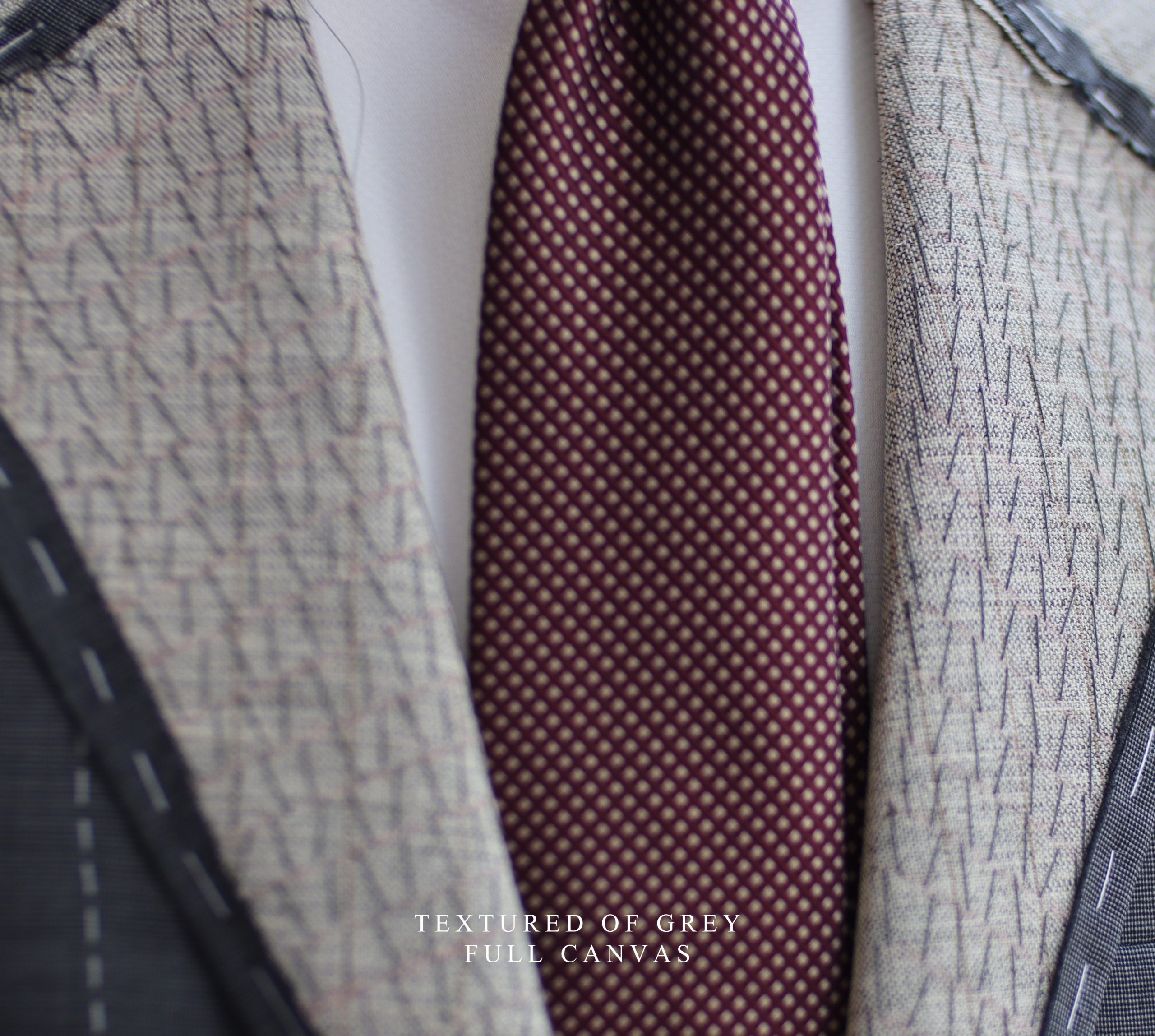 Fitting ตัดสูทหางม้า Full Canvas Suits Textured Grey