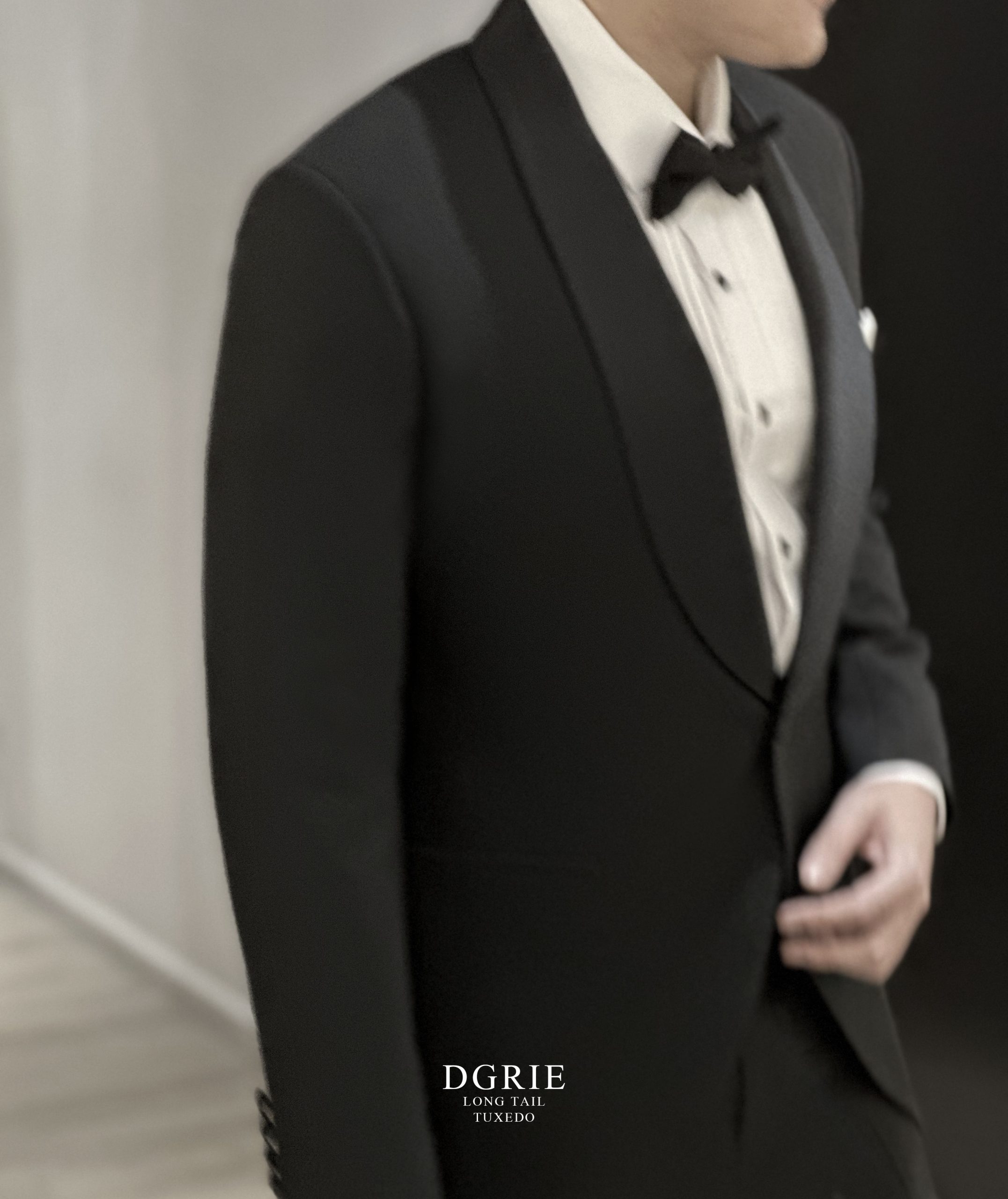ตัดสูทแต่งงาน ทักซิโด้ Black Long Tail Tuxedo