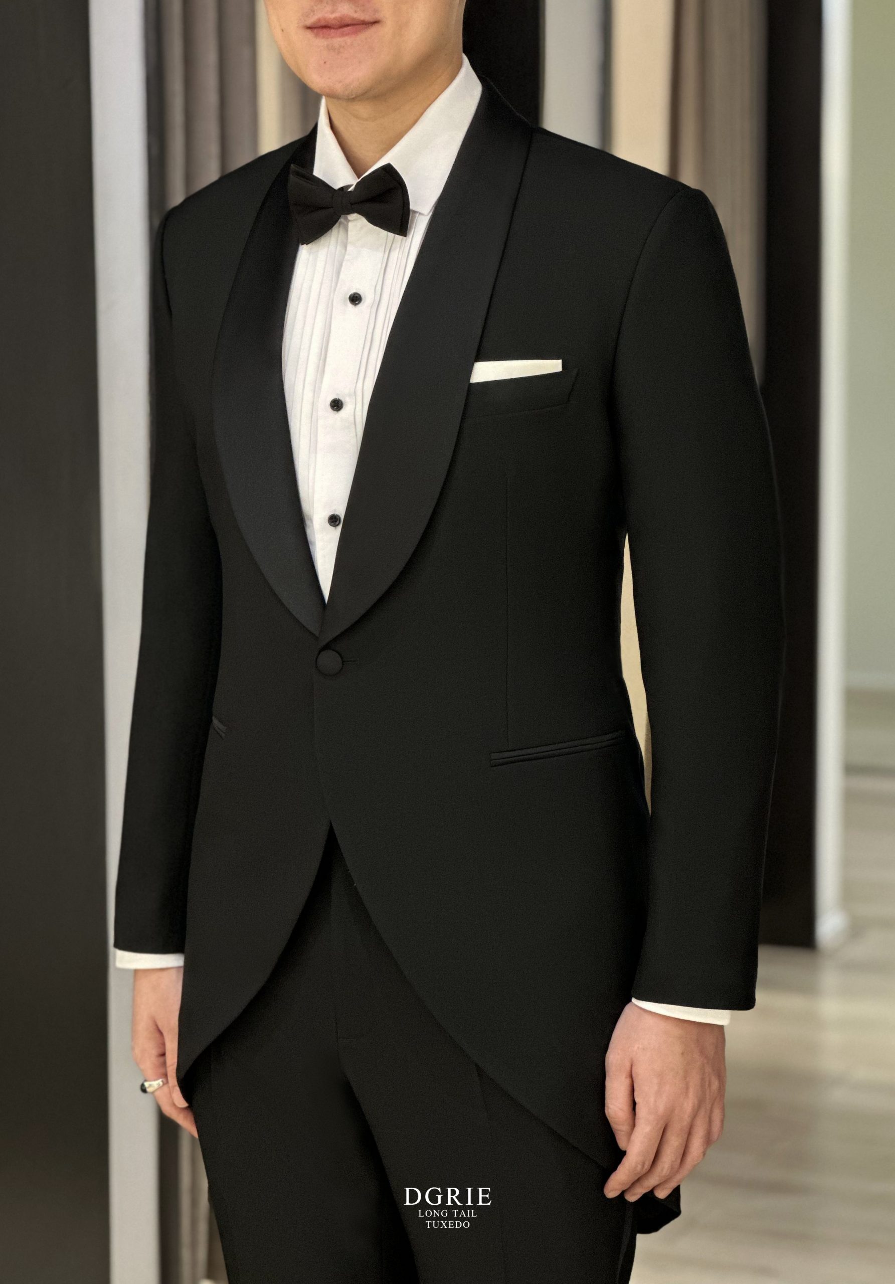 ตัดสูทแต่งงาน ทักซิโด้ Black Long Tail Tuxedo
