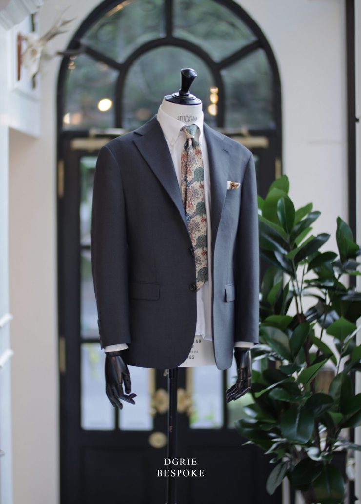 ตัดสูทหางม้า สีเทา DGRIE DRAGO Mid Grey Classic Canvas Suits