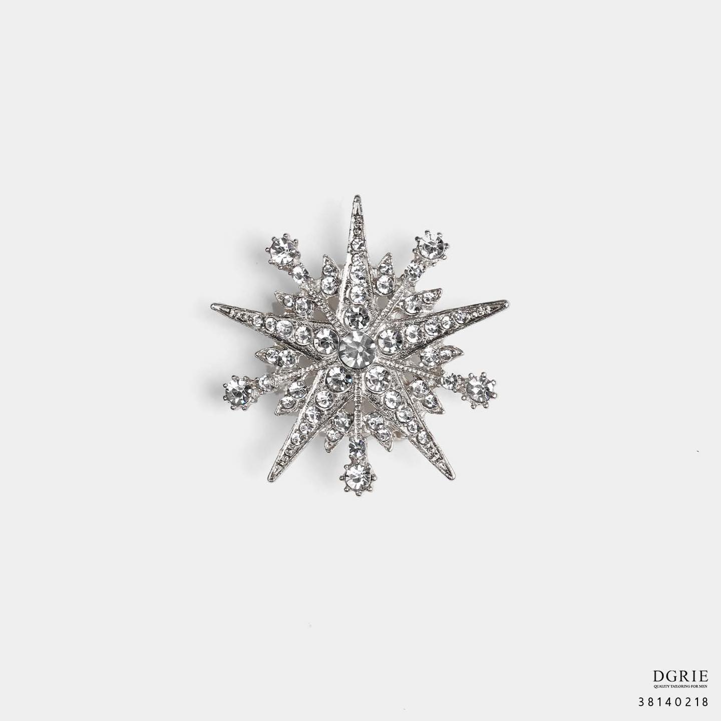 เข็มกลัดสูท ไดมอน Diamond Star Snowflake Gold Brooch - DGRIE