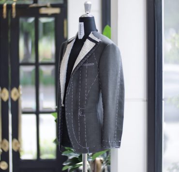 ตัดสูทหางม้า Full Lapel Canvas Construction Suit 14 ตัดสูทหางม้า Full Lapel Canvas Construction Suit