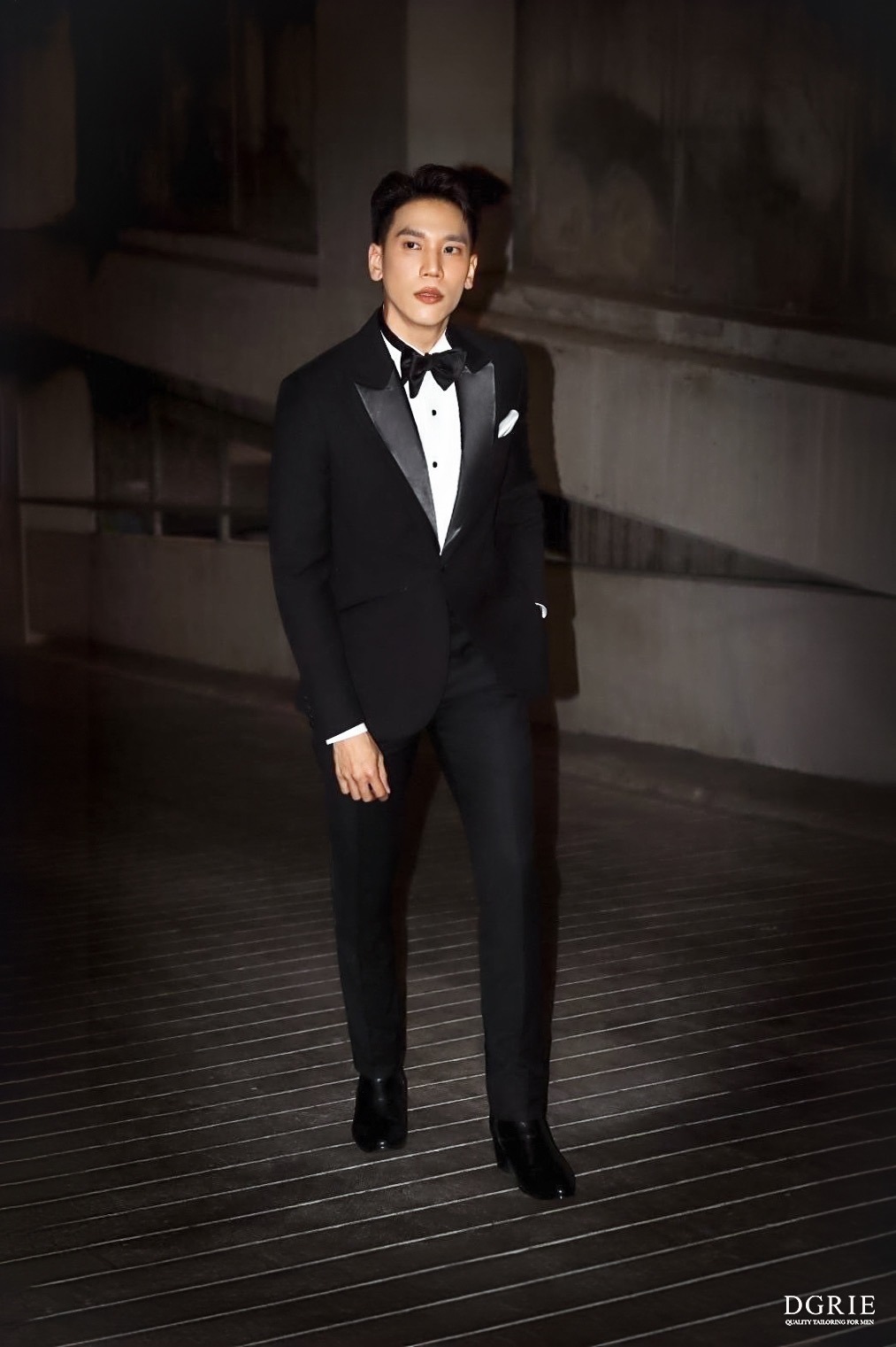 เสื้อสูททักซิโด้ K. Kornkan | Drago Super Black Tuxedo Suits