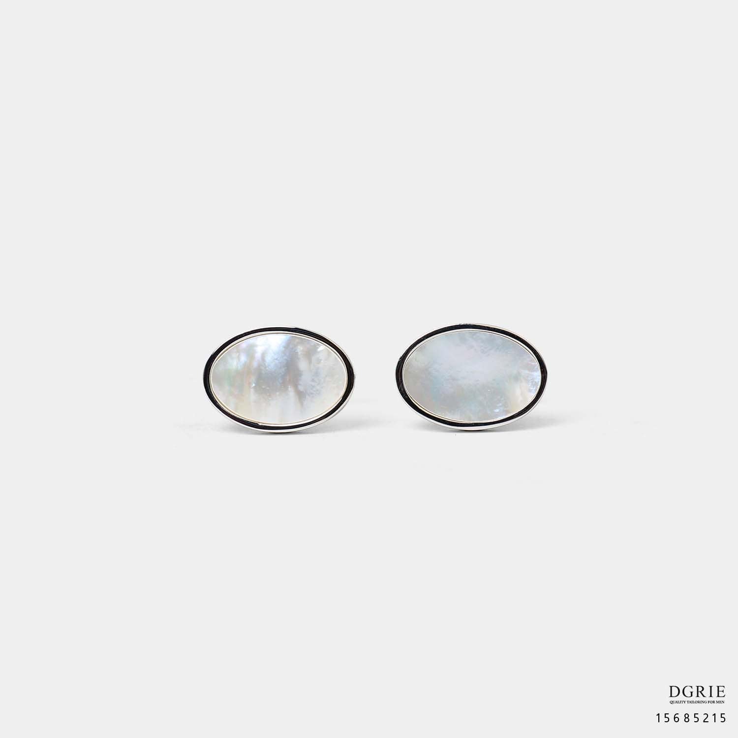 คัฟลิงค์ Oval Milky Quartz Cufflinks - DGRIE