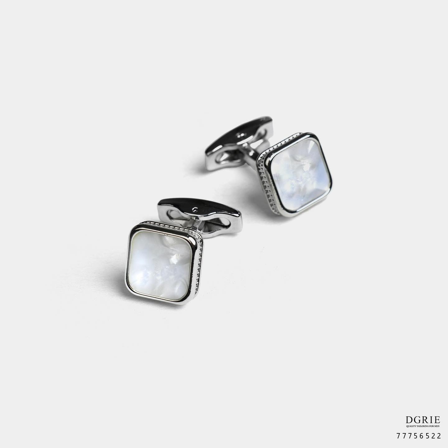 คัฟลิงค์ Vintage Milky Quartz Stones Cufflinks - DGRIE