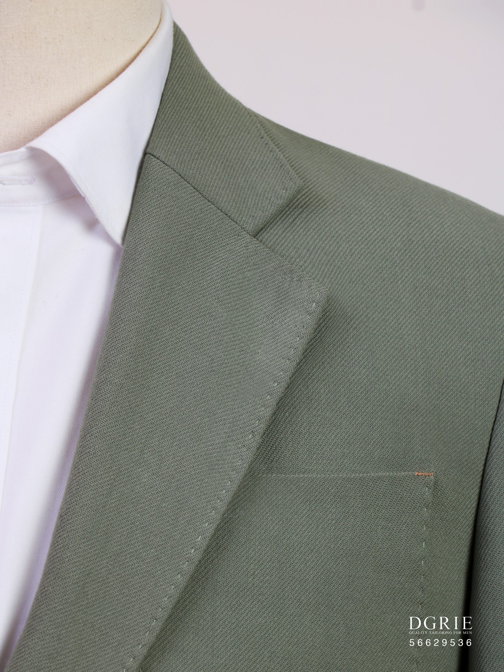 เสื้อสูทสีเขียว Pastel Olive Green Wool Spendex Sport Jacket