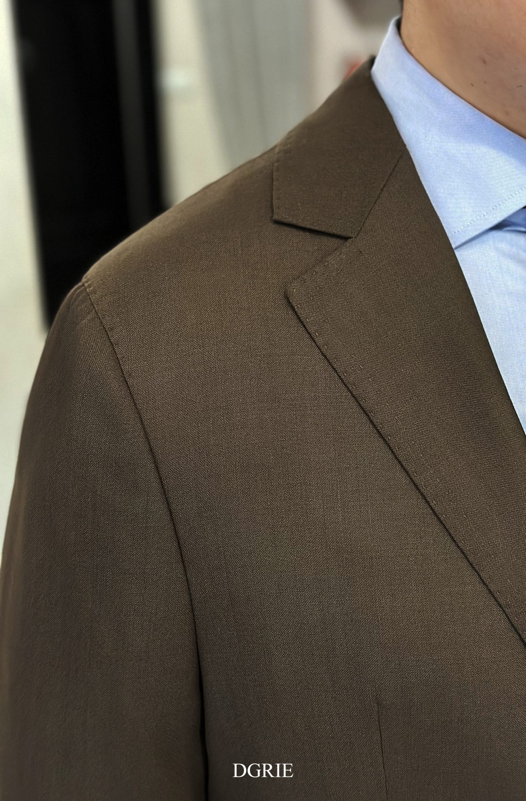 สูทหางม้า Full Canvas Red Brown Fresco England Suits