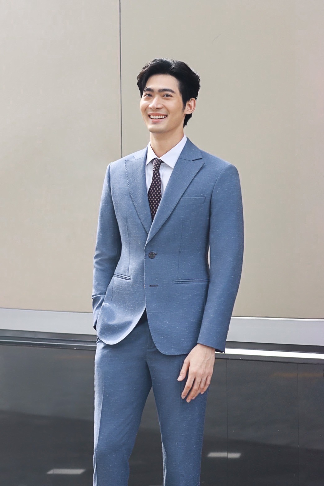 IMG_3615 DGRIE Spotlight Junior_Kajbhunditt Navy Blue Wool silk Linen