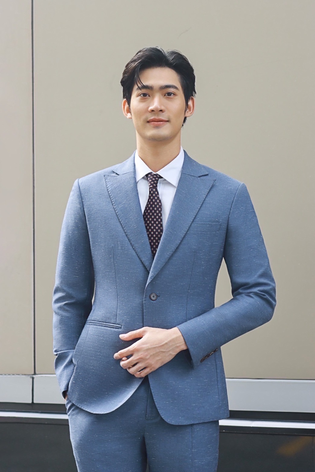 IMG_3617 DGRIE Spotlight Junior_Kajbhunditt Navy Blue Wool silk Linen