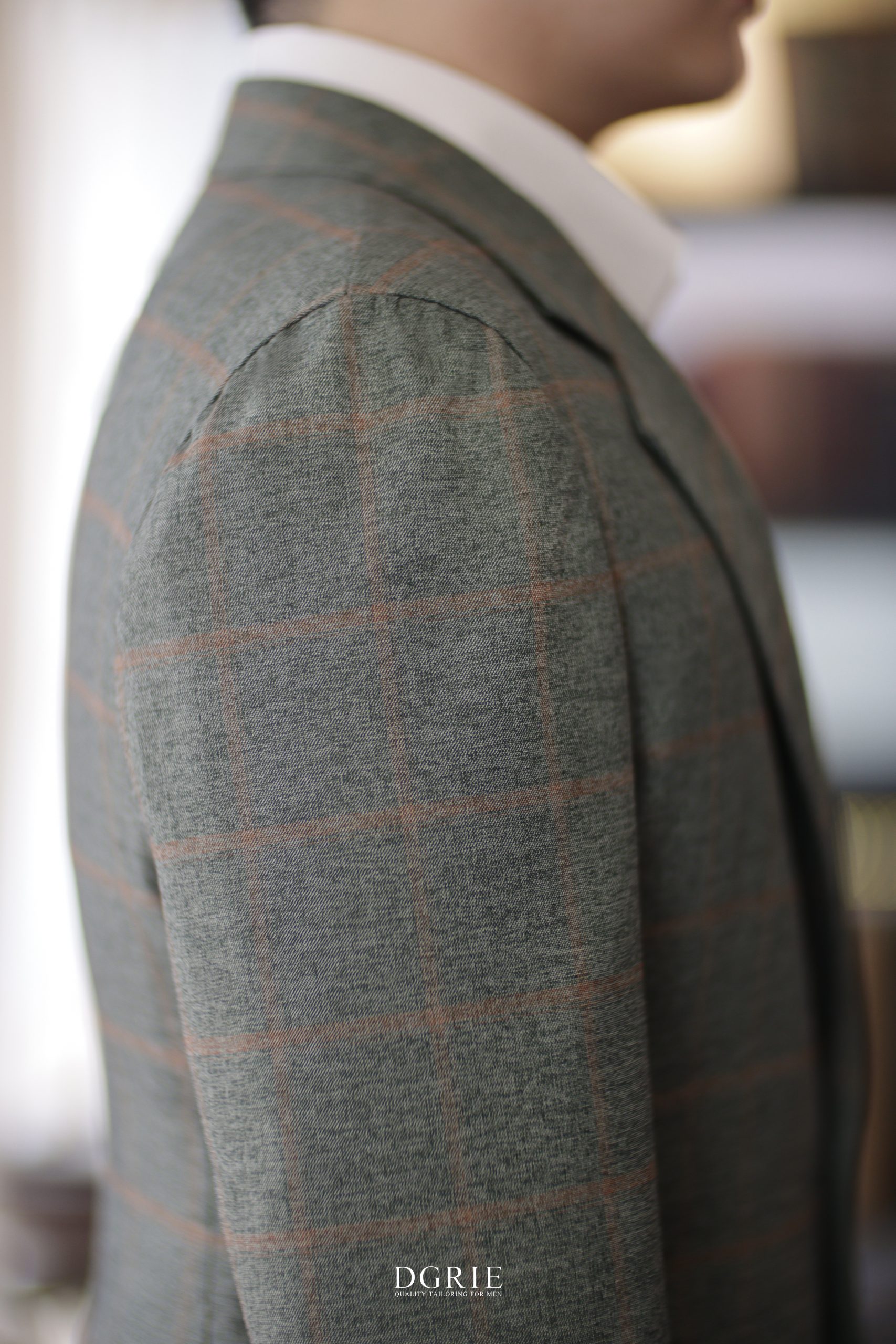 ตัดสูทสีเขียวลายตาราง 2 DGRIE Classic Texture Green Windowpane