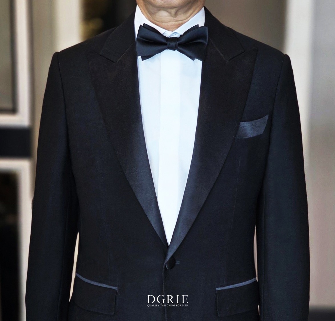 ตัดสูทหางม้า Full Canvas Suit Super Black Wool Huddersfield England