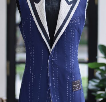 ตัดสูทหางม้า DGRIE NAVY BLUE FULL CANVAS SUITS