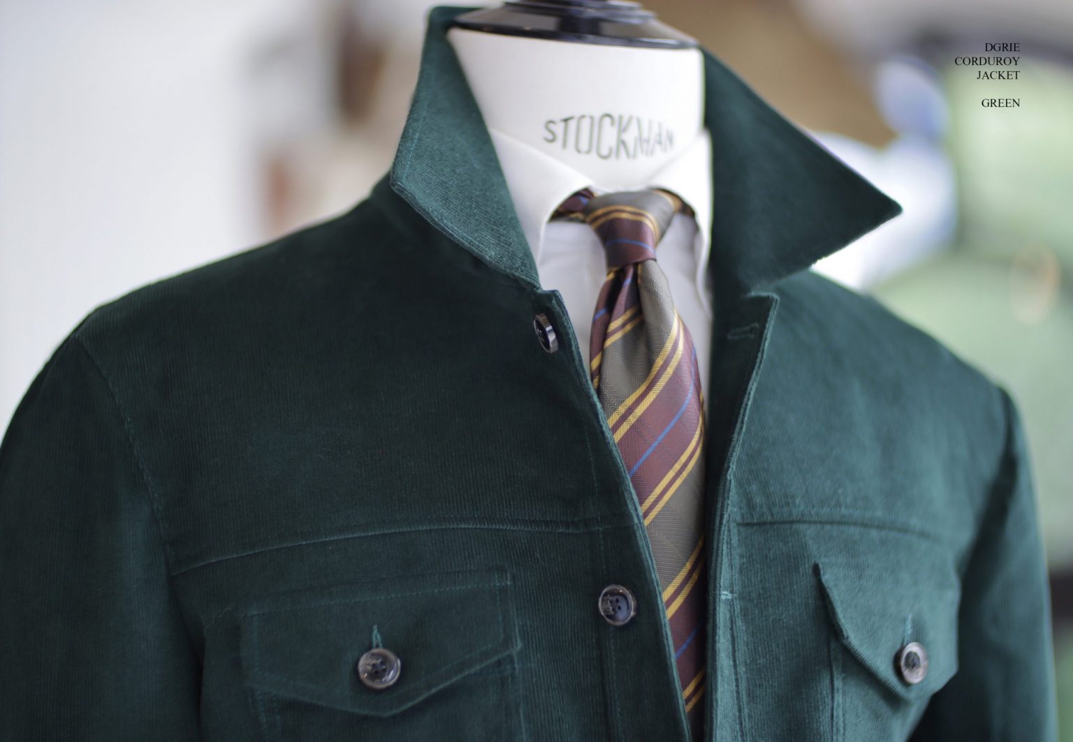 ตัดแจ็คเก็ต ผ้าลูกฟูก สีเขียว GREEN CORDUROY Short Jacket