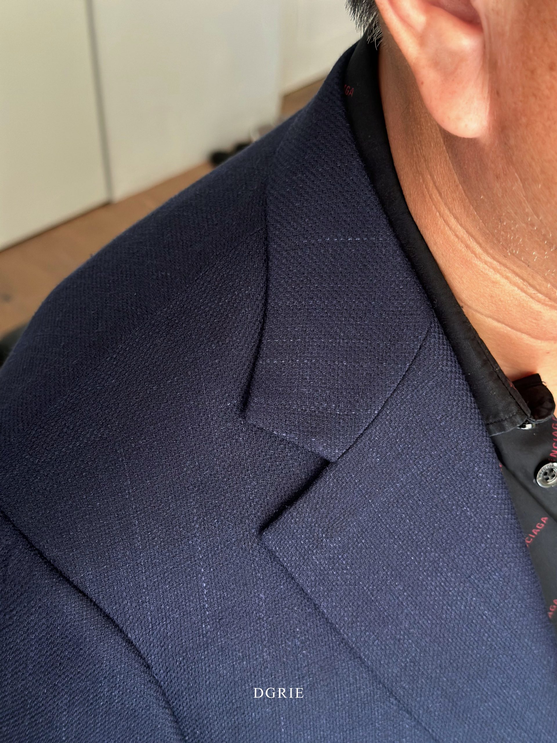 IMG_4065_result copy ตัดสูทสีกรม ลายผ้า Italy Wool Hopsack Silk