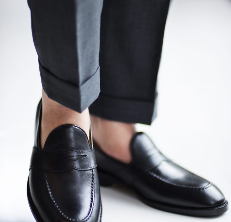 รองเท้าหนัง DGRIE Black Full Strap Penny loafer by DGRIE . 17 รองเท้าหนัง DGRIE Black Full Strap Penny loafer by DGRIE .