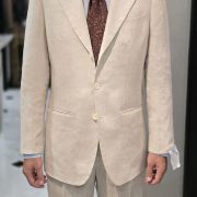 ตัดสูทลินินสีเบจ Classic Irish Linen 3 Buttons Suit 3 ตัดสูทลินินสีเบจ Classic Irish Linen 3 Buttons Suit