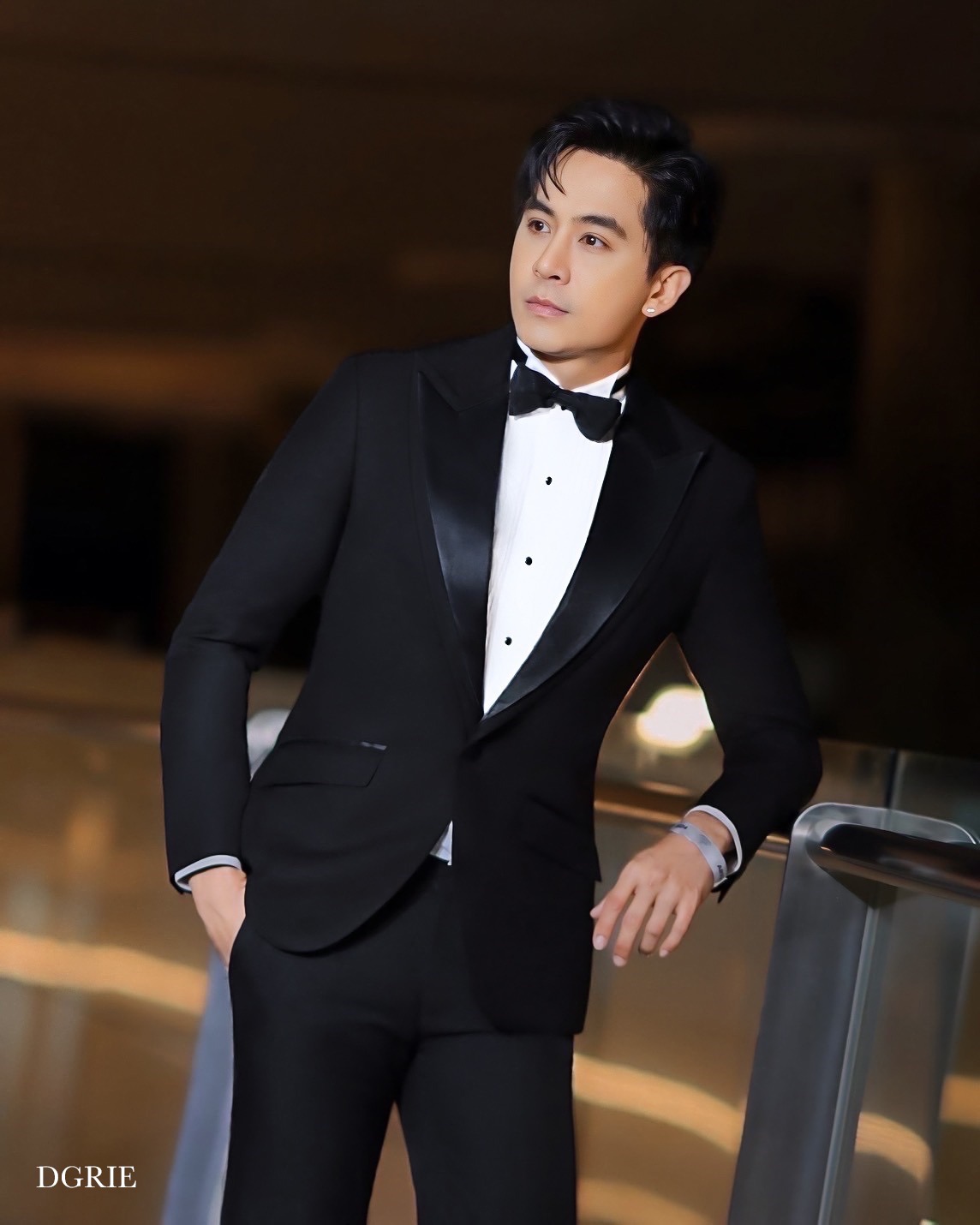 DGRIE Spotlight : ฐปนัท Super Black Double Peak Tuxedo