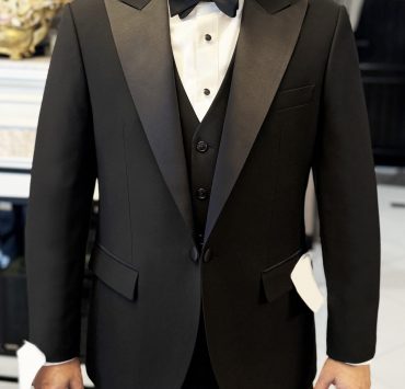 ตัดสูท DGRIE CLASSIC SUPER BLACK TUXEDO
