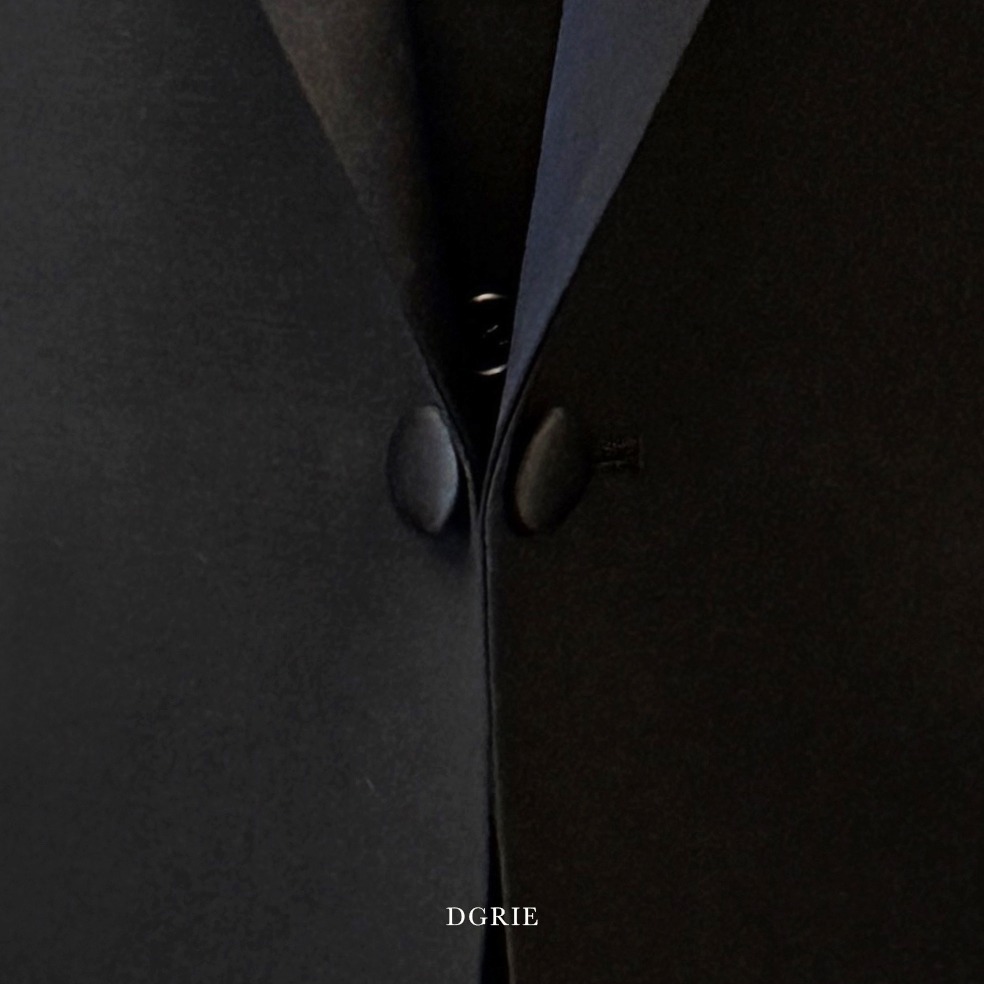 ตัดสูท DGRIE CLASSIC SUPER BLACK TUXEDO