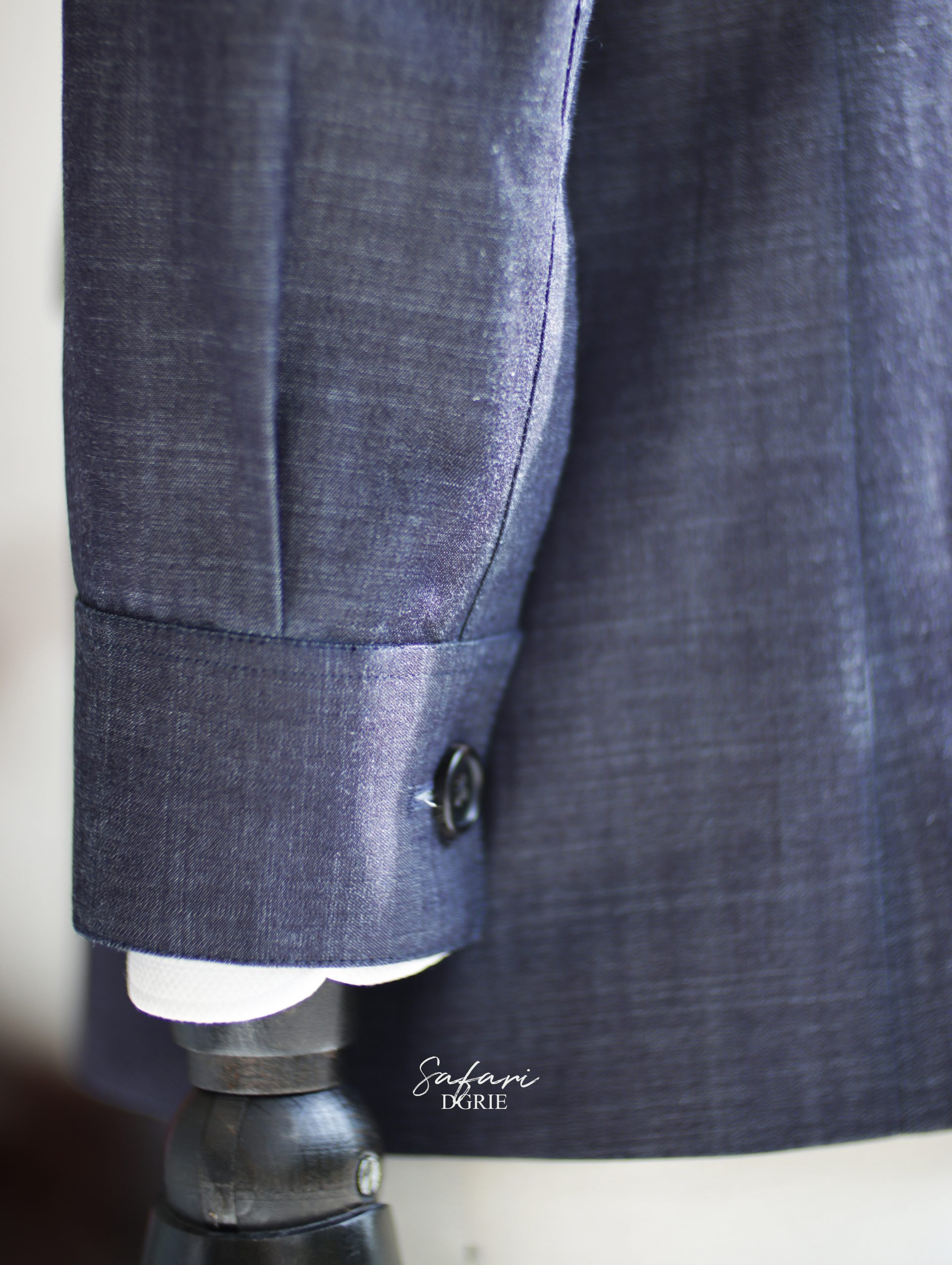 ตัดเสื้อซาฟารี DGRIE Minimal Light Denim Safari Jacket