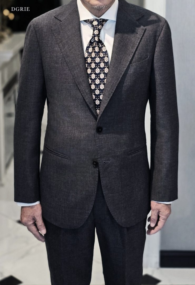 ตัดสูท High-twist wool Fresco Wool & Brown Fox Brothers