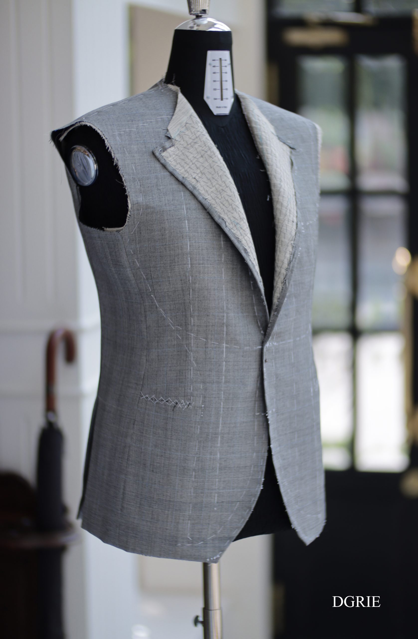 ตัดสูทหางม้า Loro Piana Beige Full Canvas Suit