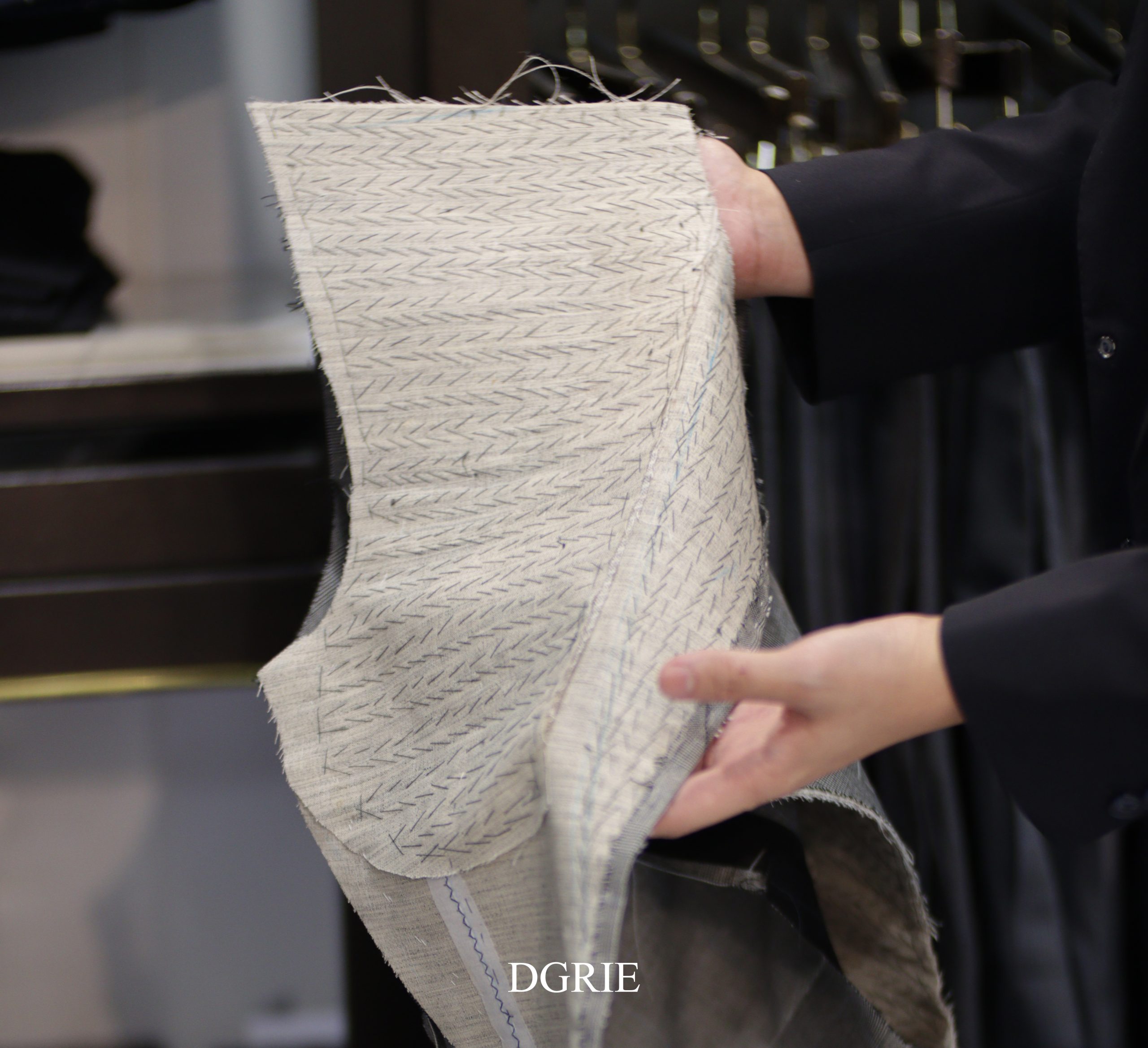 ตัดสูทหางม้า Loro Piana Beige Full Canvas Suit