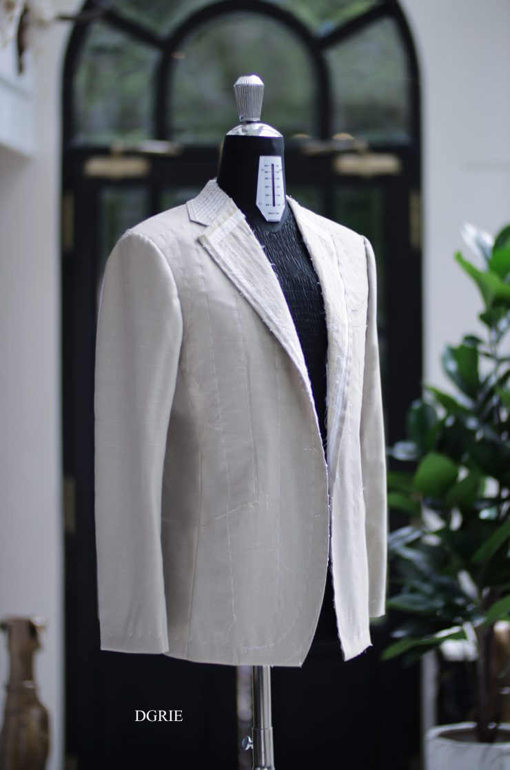 ตัดสูทหางม้า Loro Piana Beige Full Canvas Suit